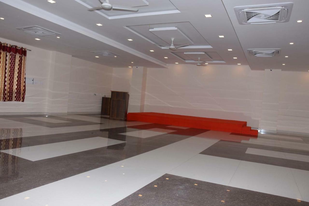 Salem Regency - A Business Stay ภายนอก รูปภาพ