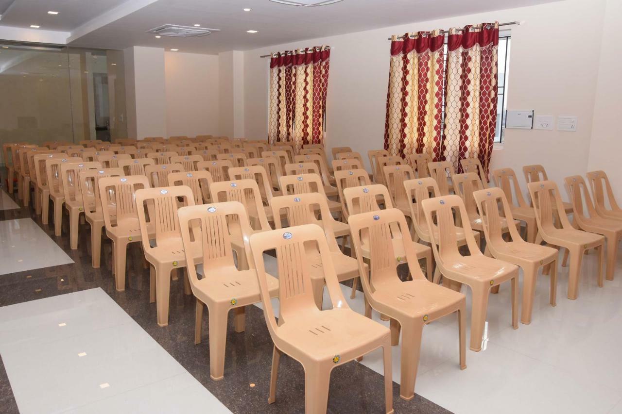 Salem Regency - A Business Stay ภายนอก รูปภาพ